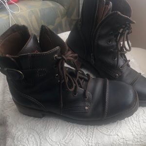 Harley Davidson Women’s Dark brown Side Zip Buckle